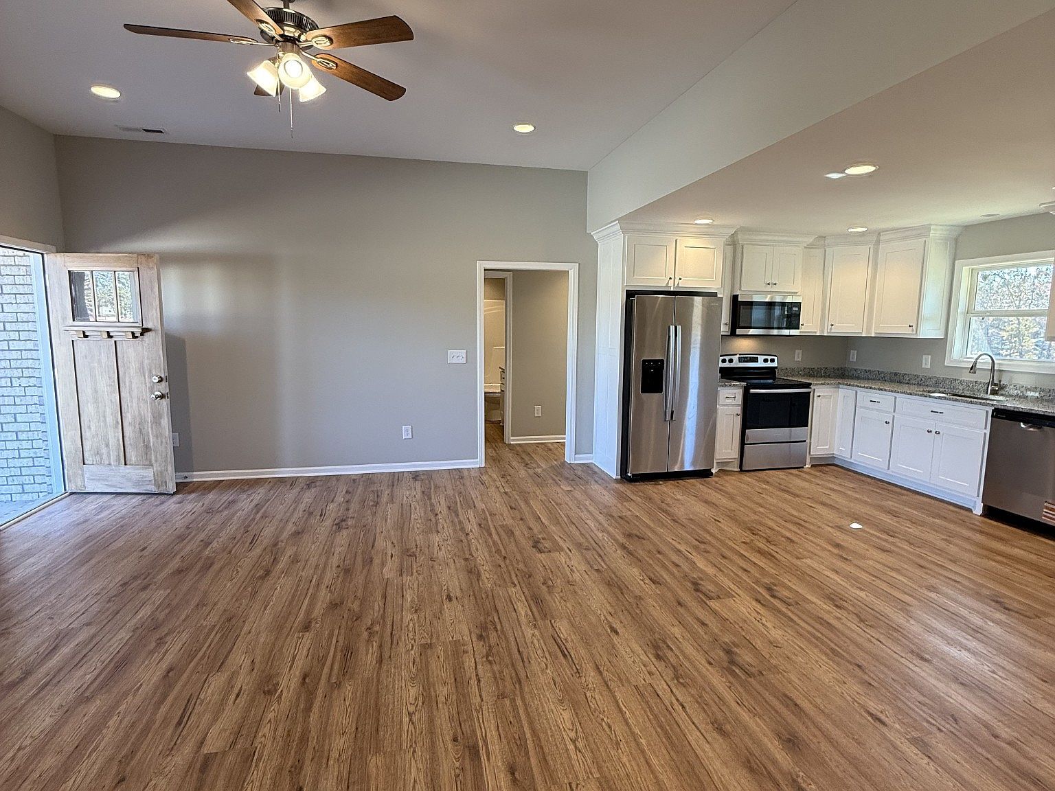 77 Dukes Park Rd Summertown, TN 38483 - Thumbnail 4