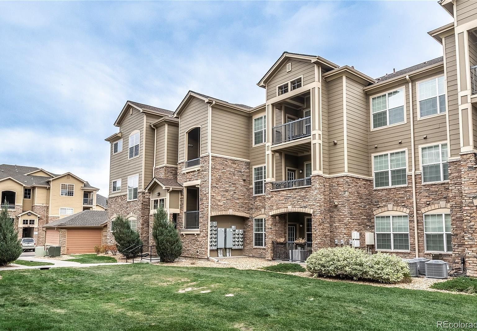 9227 Rolling Way #308 Parker, CO 80134 - Thumbnail 4