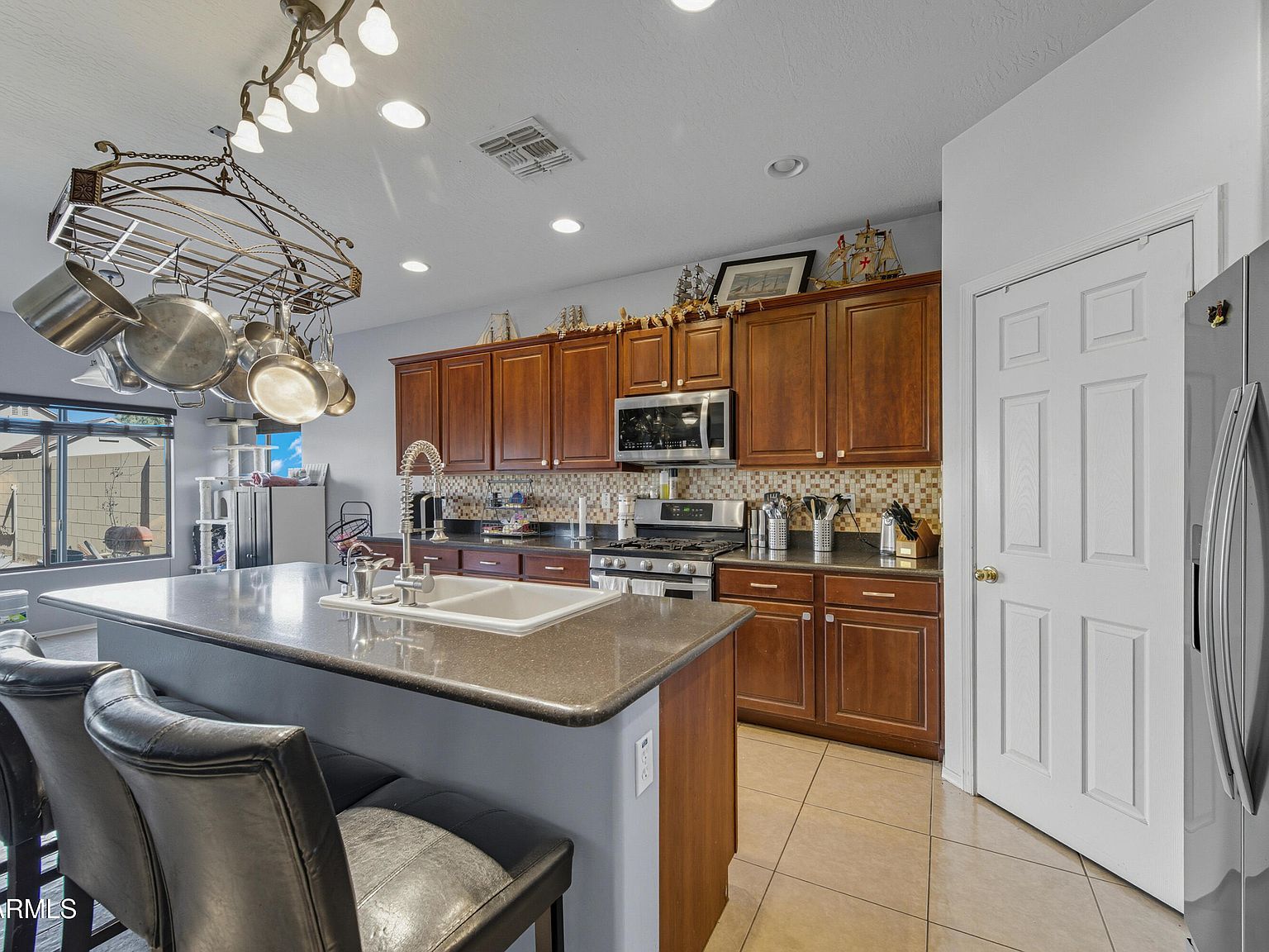 38202 W Isabella Ln Maricopa, AZ 85138 - Thumbnail 4