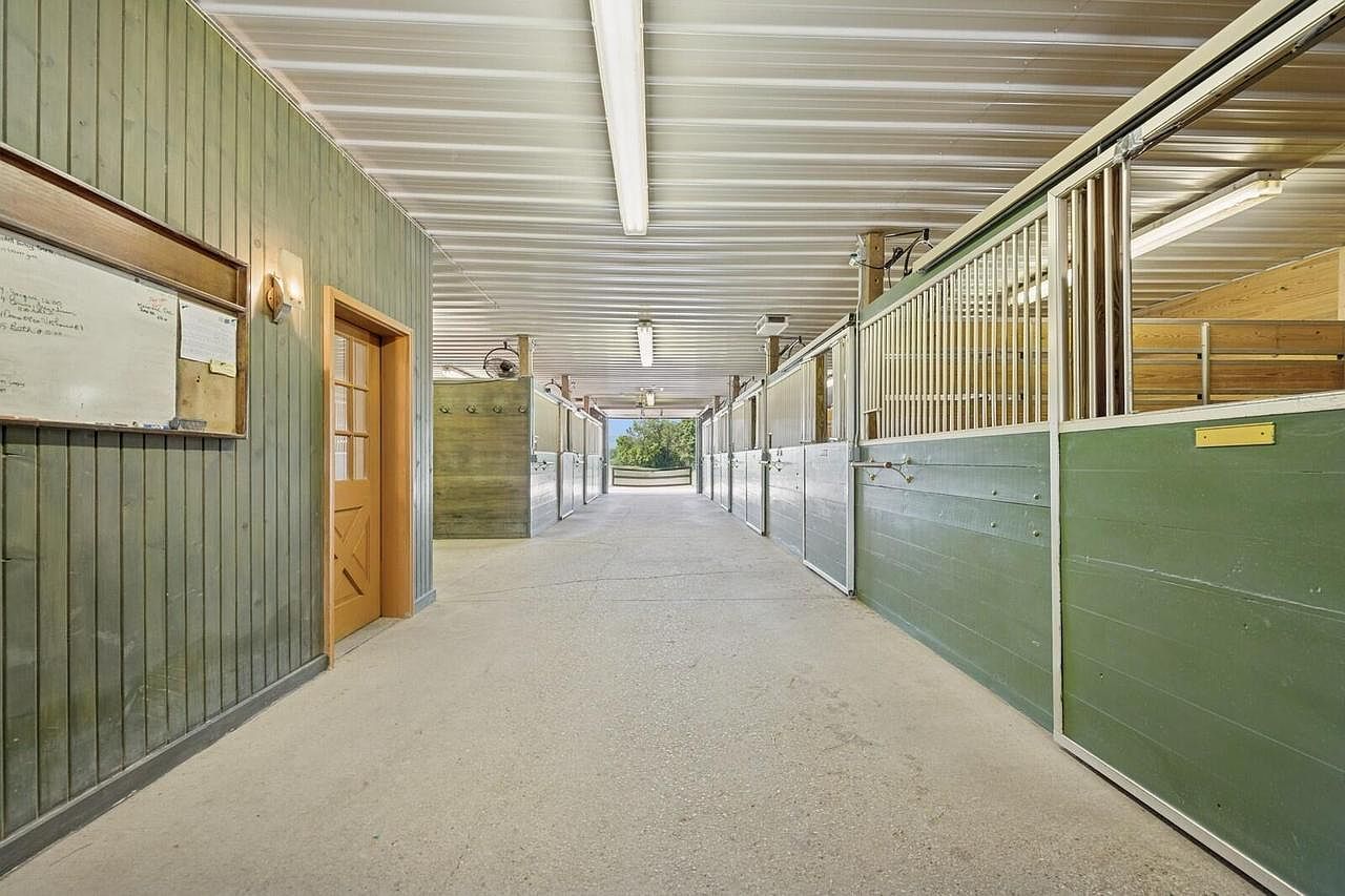 W1800 County Road B Genoa City, WI 53128 - Thumbnail 4