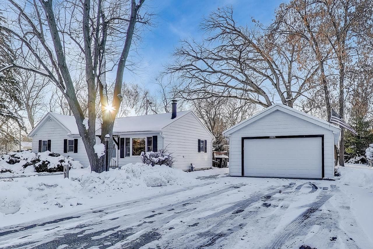 23809 125th St Trevor, WI 53179 - Thumbnail 4