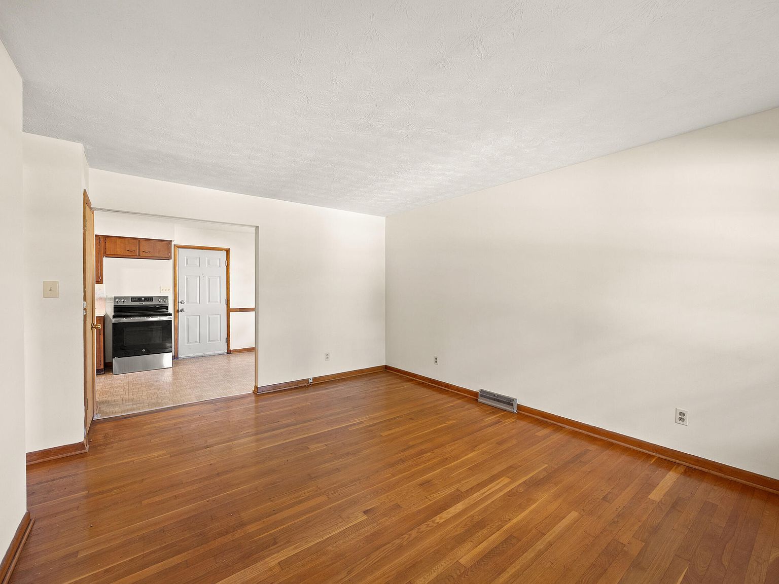 1901 Greenleaf Dr Lexington, KY 40505 - Thumbnail 4