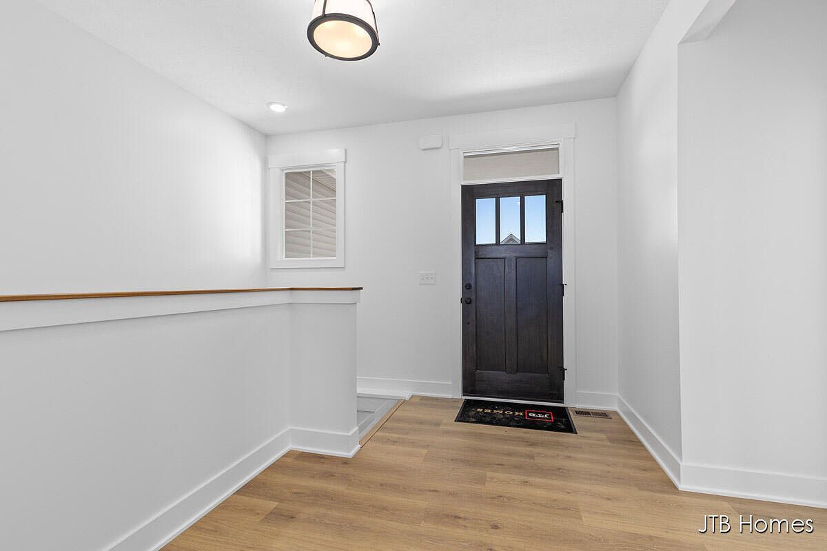 11386 Shoreline Dr #114 Allendale, MI 49401 - Thumbnail 4