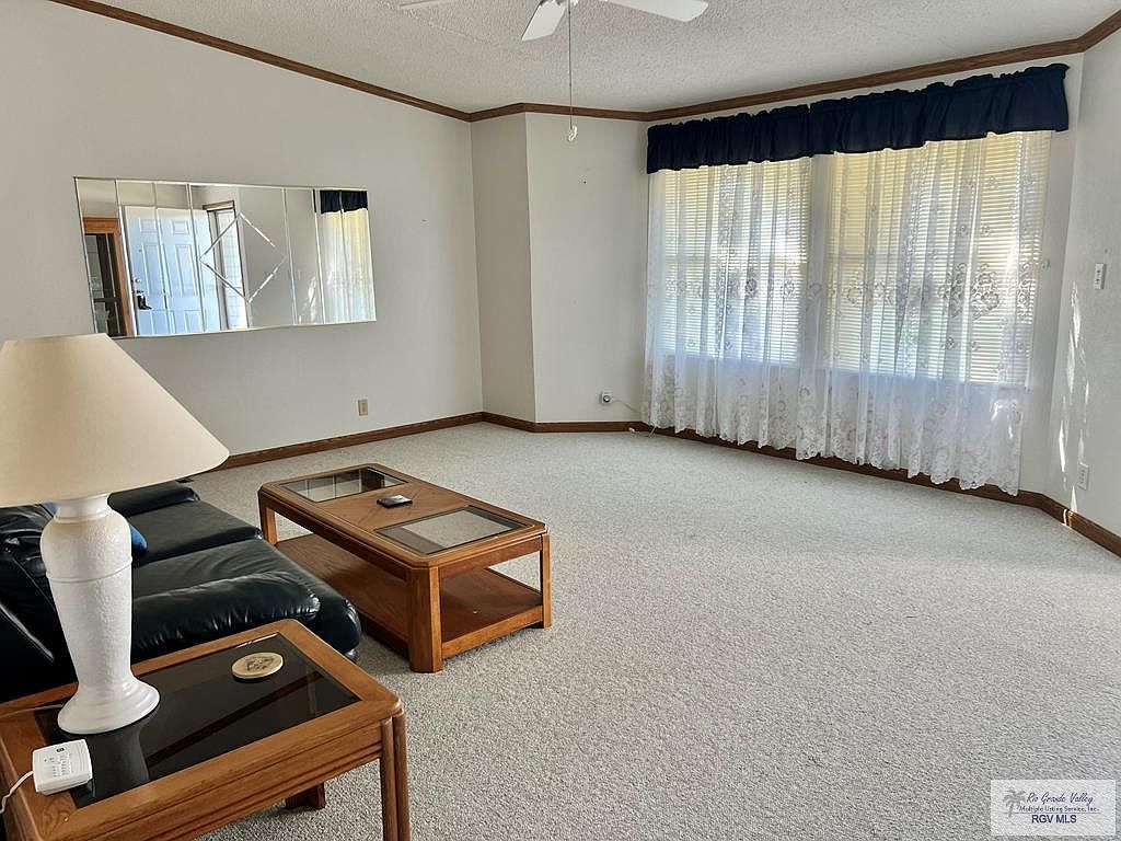 720 N Retama St La Feria, TX 78559 - Thumbnail 4