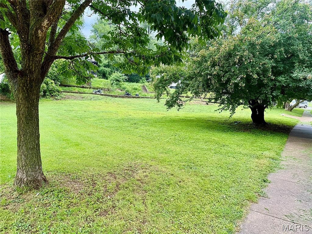 408 Grand Ave Hannibal, MO 63401 - Thumbnail 4