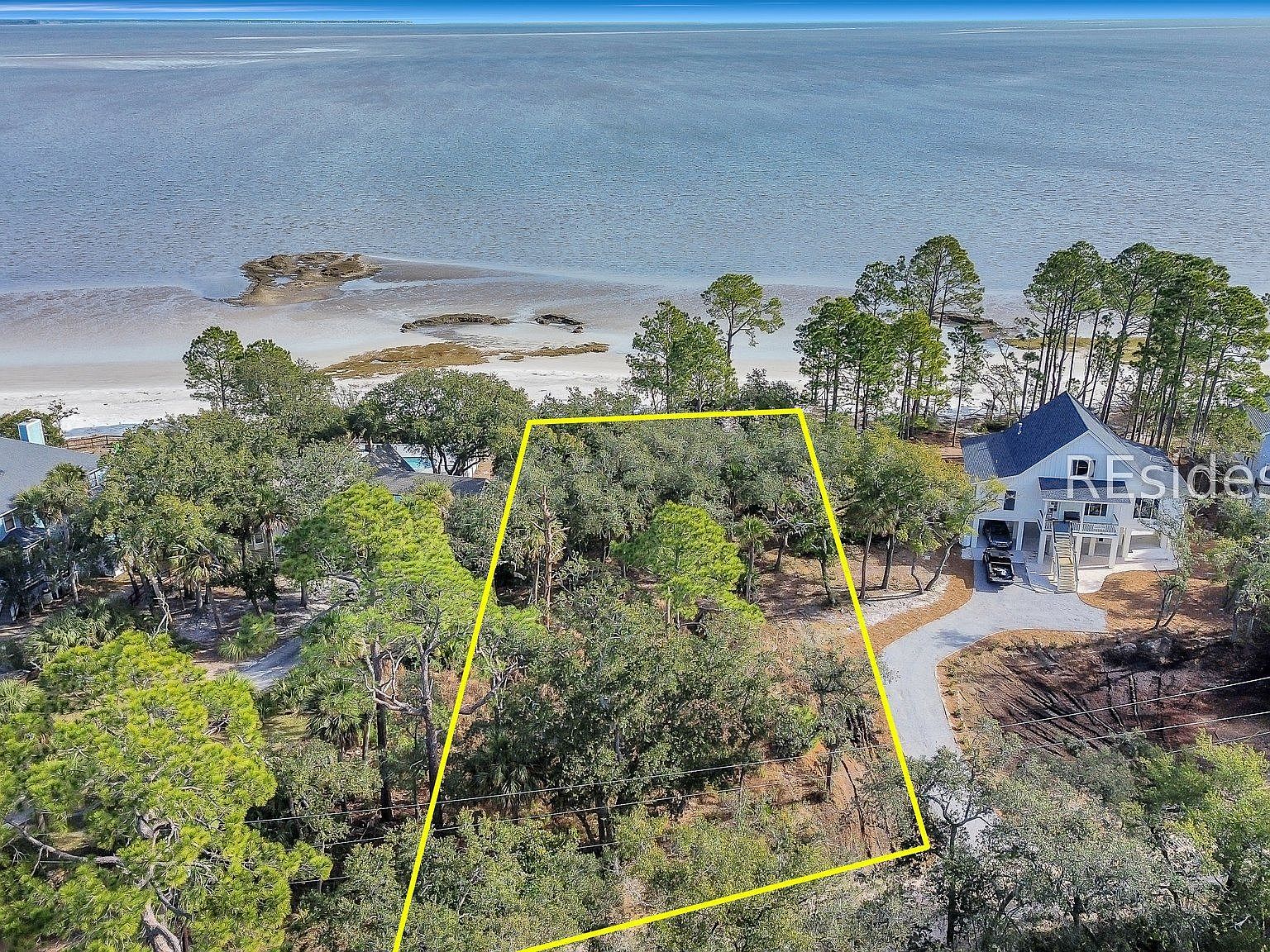 165 Sea Pines Dr Saint Helena Island, SC 29920 - Thumbnail 4