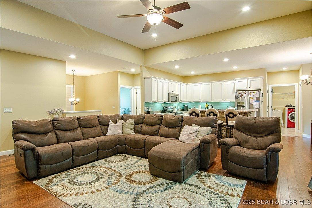 192 Fireside Dr Camdenton, MO 65020 - Thumbnail 4