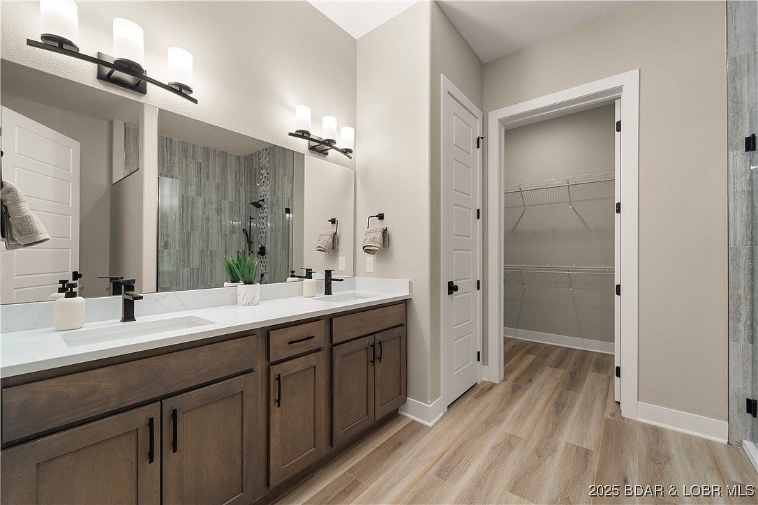 1184 Jeffries Rd #519 Osage Beach, MO 65065 - Thumbnail 4