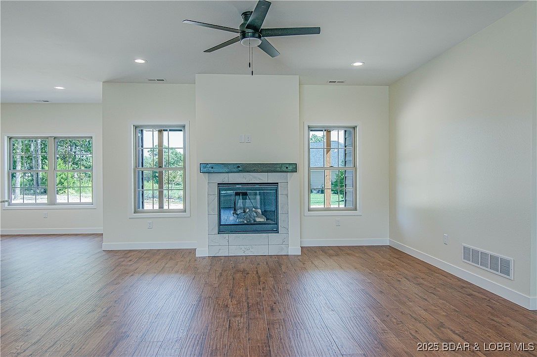 40 Lady Bug Ln Camdenton, MO 65020 - Thumbnail 4