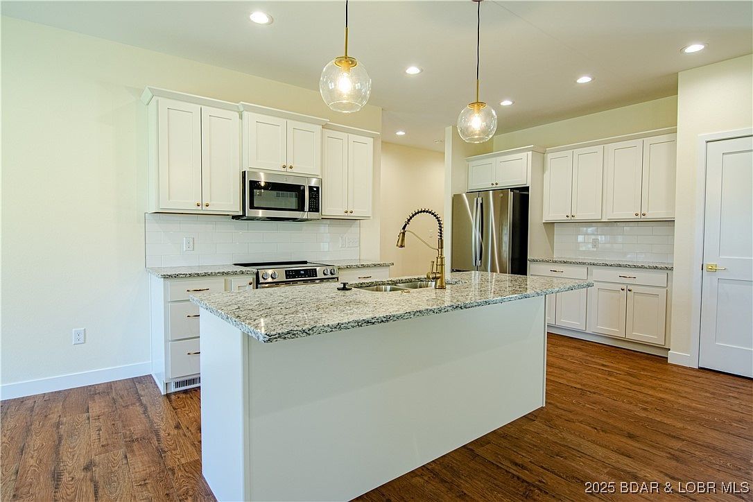 18 Lady Bug Ln Camdenton, MO 65020 - Thumbnail 4