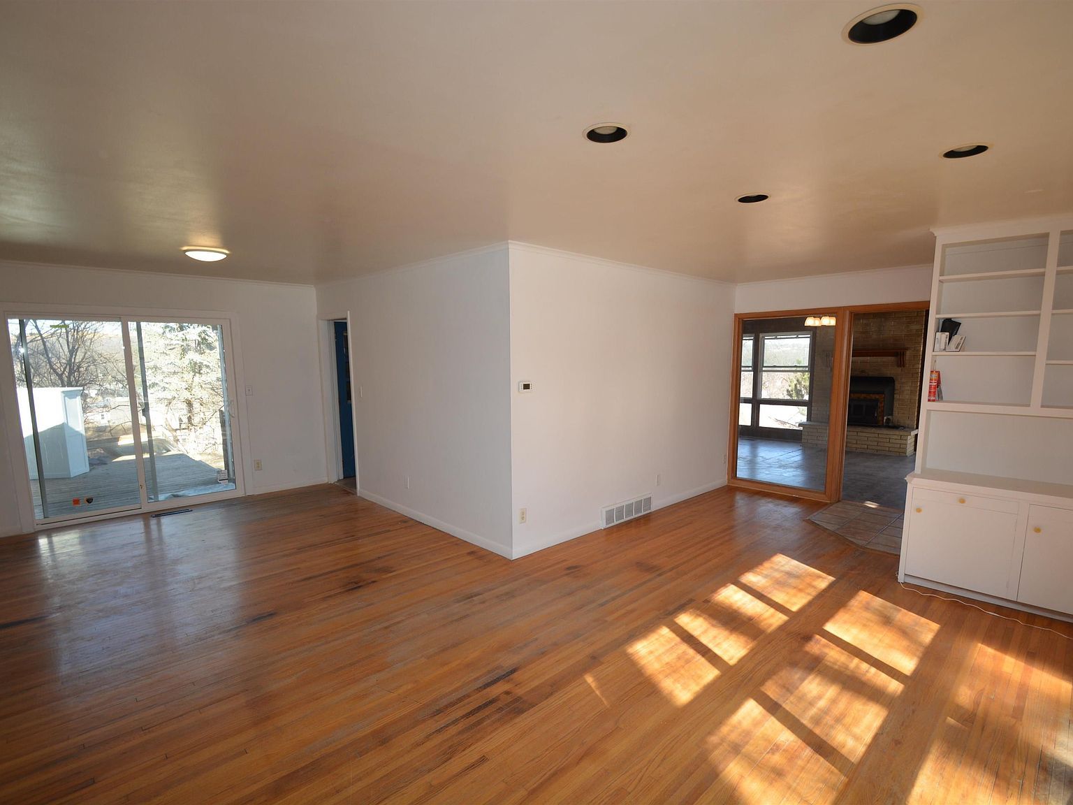 1657 W 26th St Sioux City, IA 51103 - Thumbnail 4