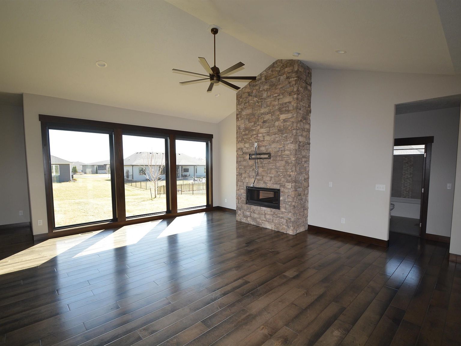 6720 Prairie View Ct Sioux City, IA 51106 - Thumbnail 4