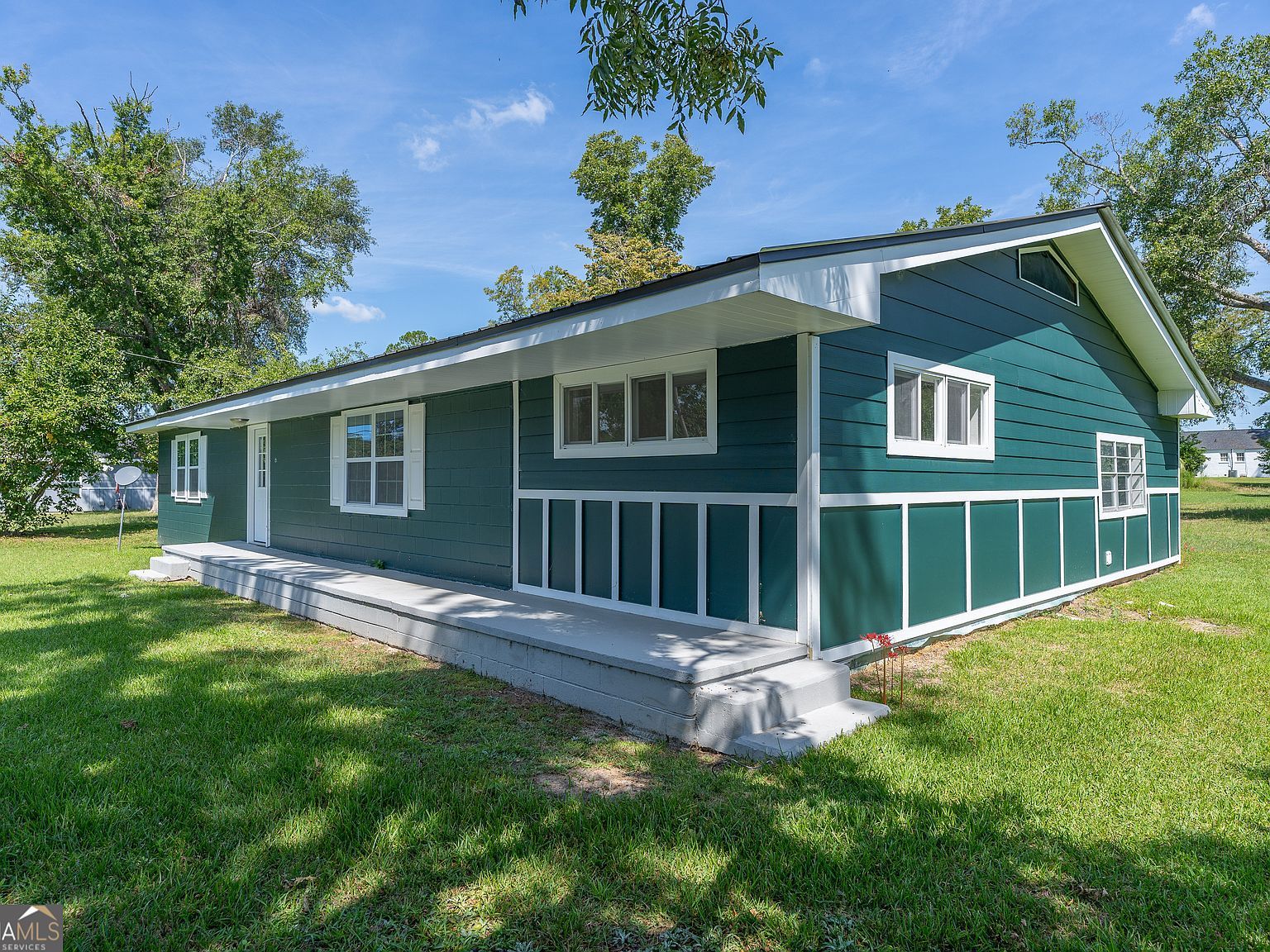 210 W Graham St Mc Rae, GA 31055 - Thumbnail 4