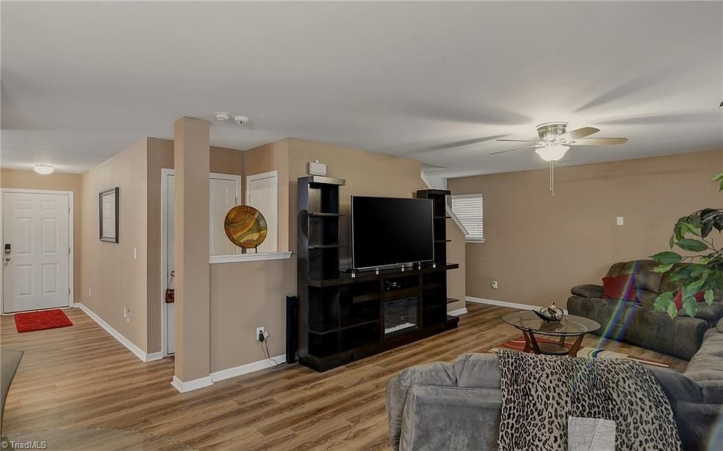 3855 Foliage Dr Winston Salem, NC 27101 - Thumbnail 4