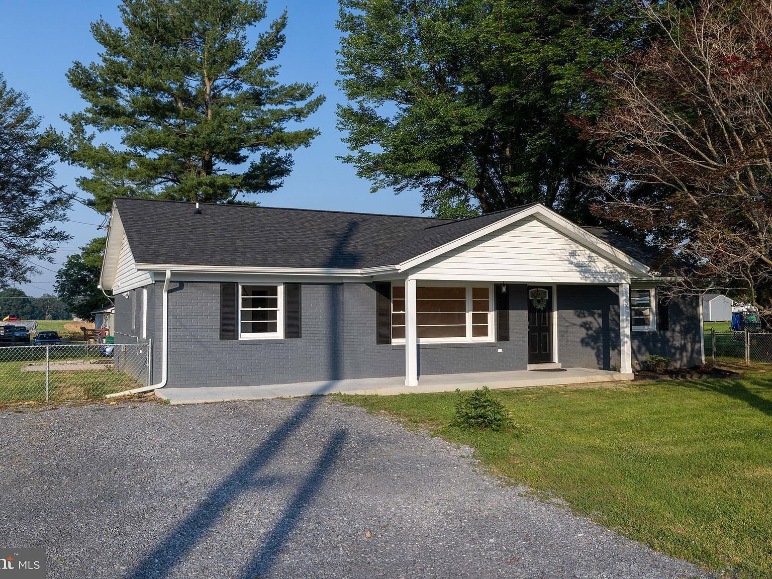 6 Charles St Luray, VA 22835 - Thumbnail 4