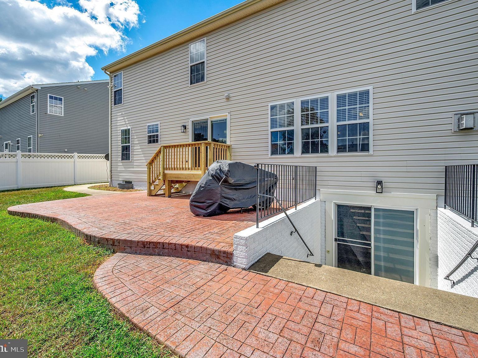 33 Summerfield Ln Fredericksburg, VA 22405 - Thumbnail 4