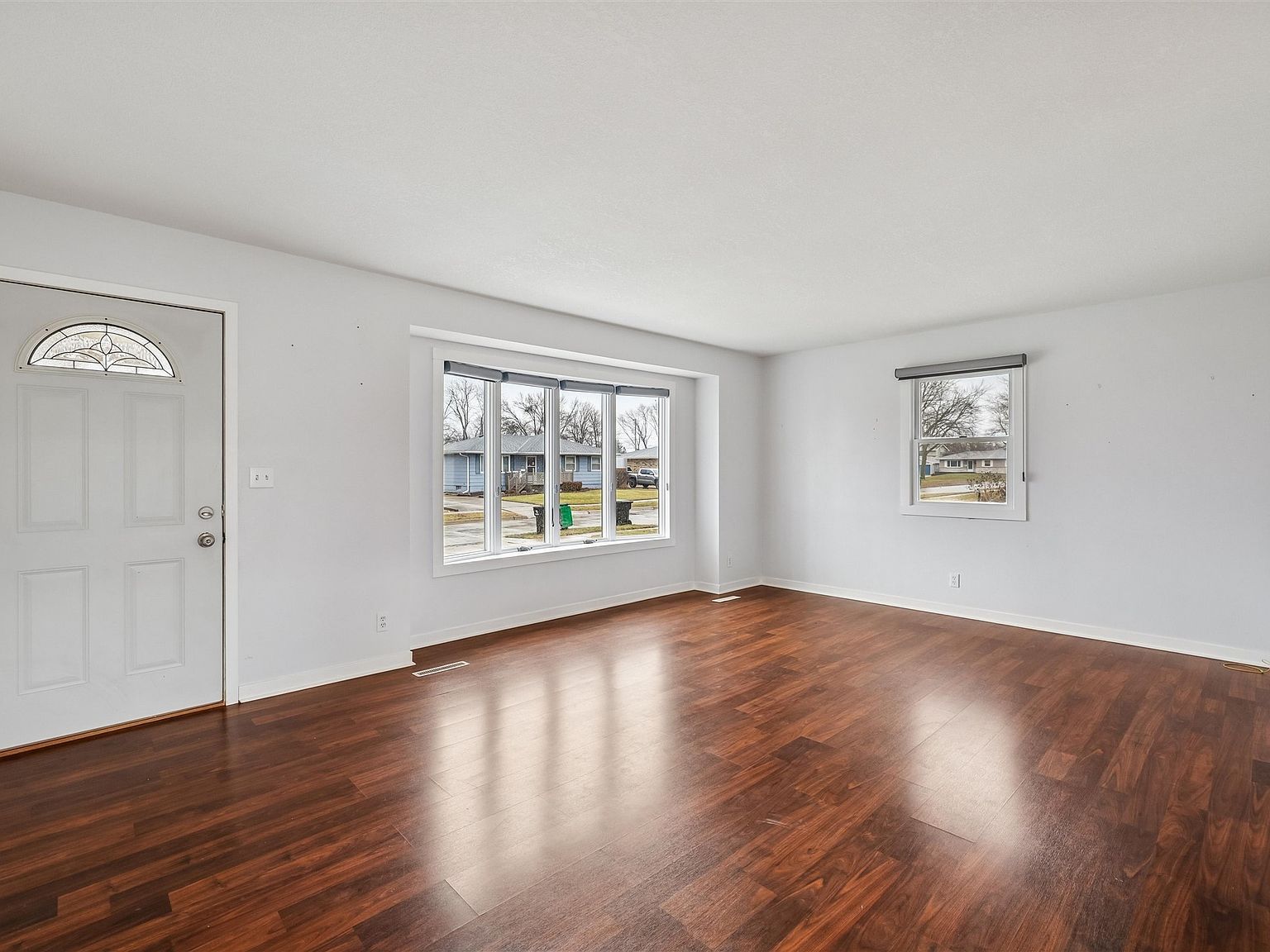 818 SE Cortina Dr Ankeny, IA 50021 - Thumbnail 4