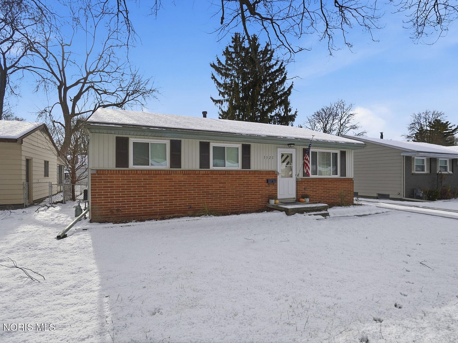 3527 Cedardale Ct Toledo, OH 43623 - Thumbnail 4