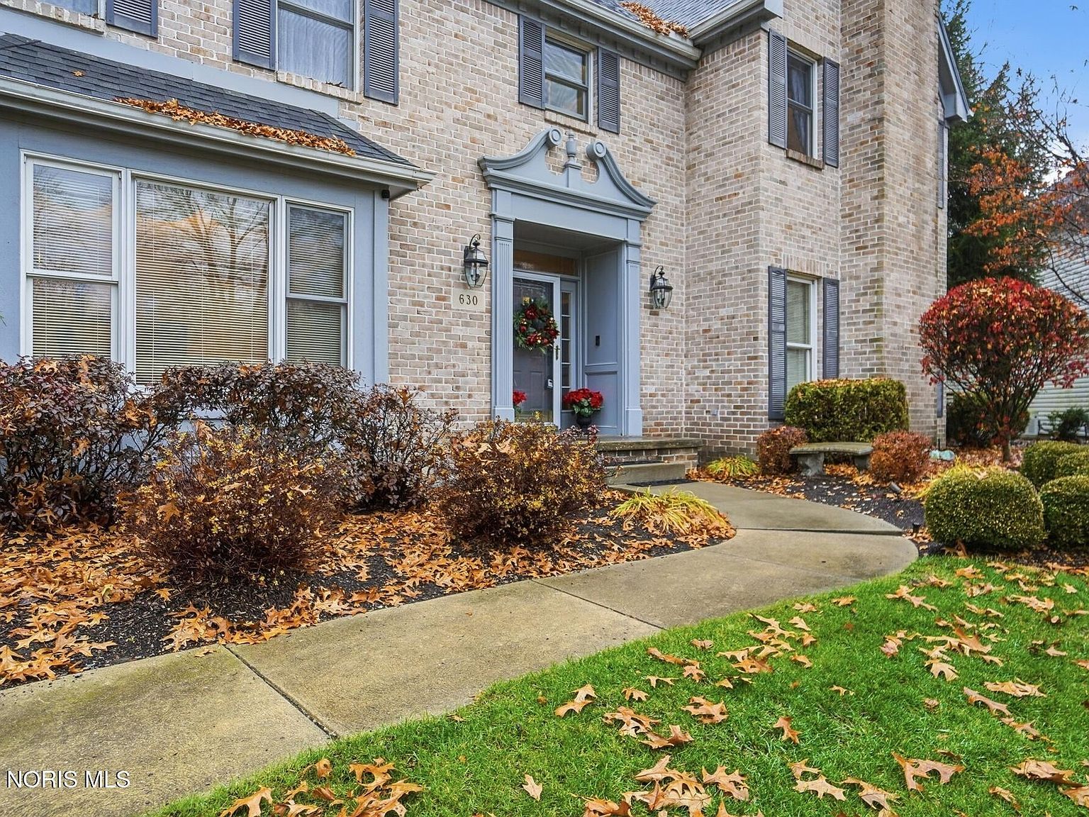 630 Anastasia Ct Holland, OH 43528 - Thumbnail 4