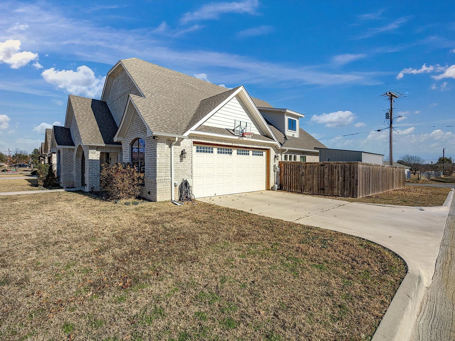 608 Timberline Dr Bridgeport, TX 76426 - Thumbnail 4