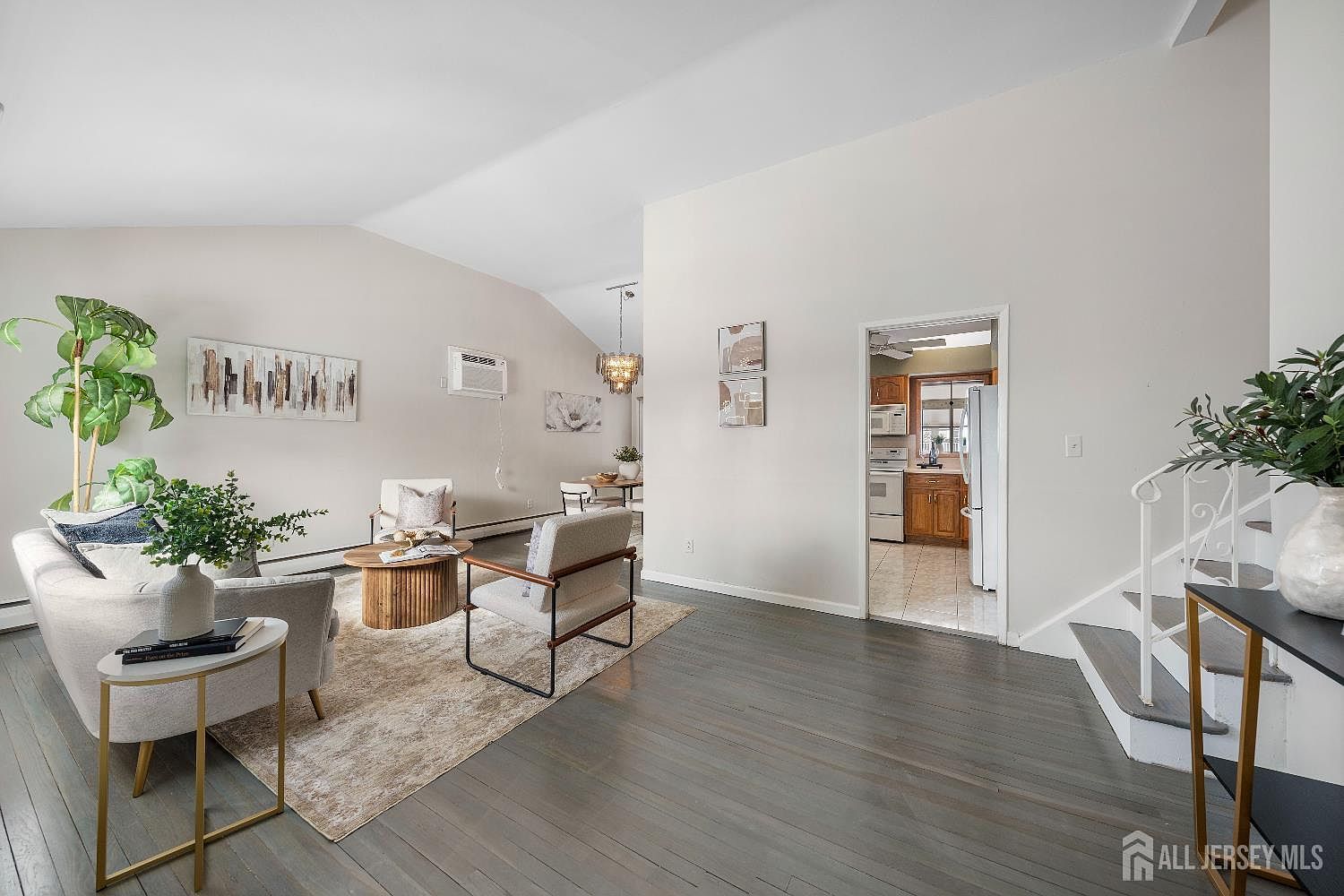 46 Taylor Ter Colonia, NJ 07067 - Thumbnail 4