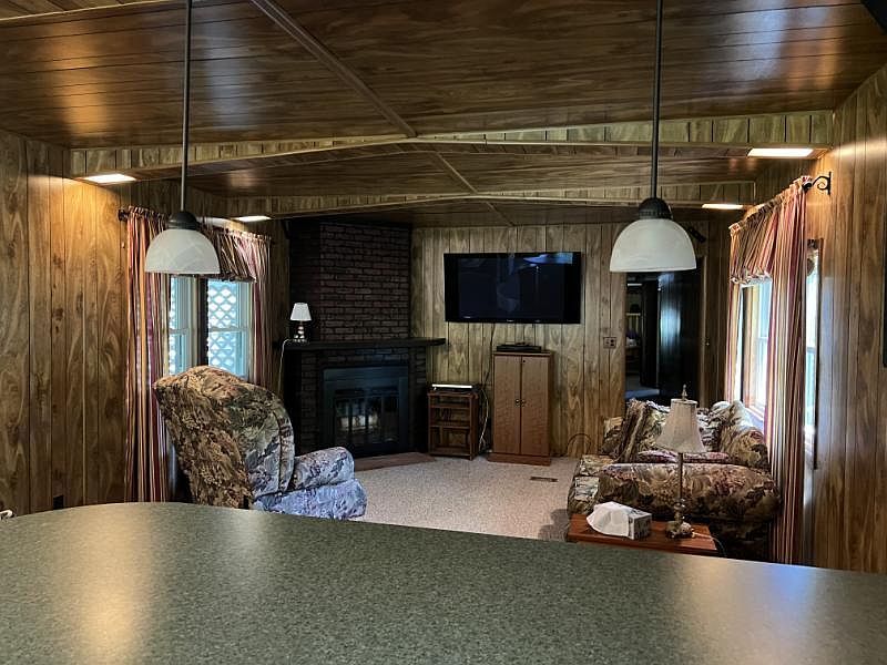 2965 Pointe Aux Barques Rd Port Austin, MI 48467 - Thumbnail 4