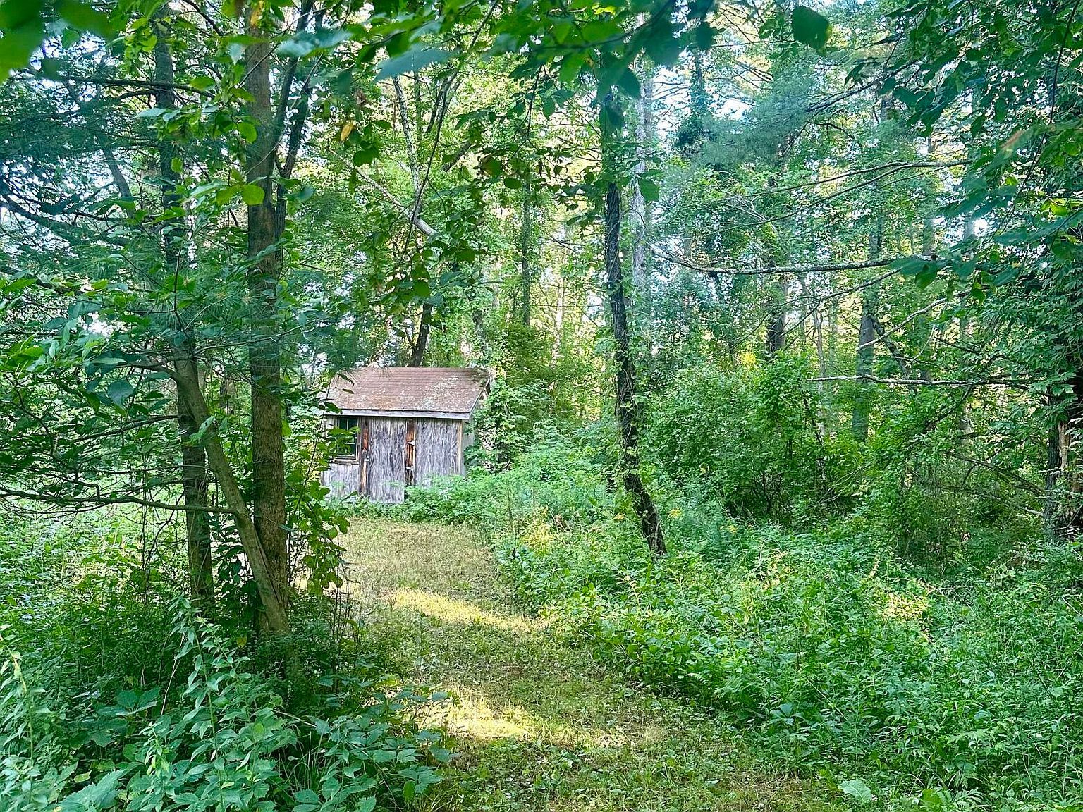 46 Seekonk Rd Great Barrington, MA 01230 - Thumbnail 4