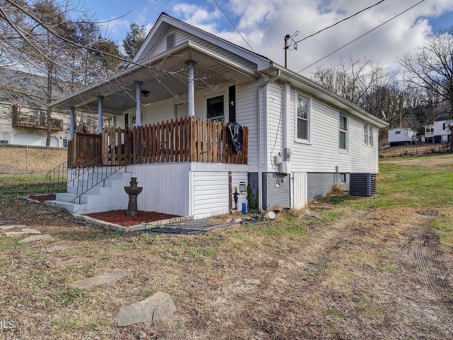 1820 Ridgeway Dr Kingsport, TN 37664 - Thumbnail 4