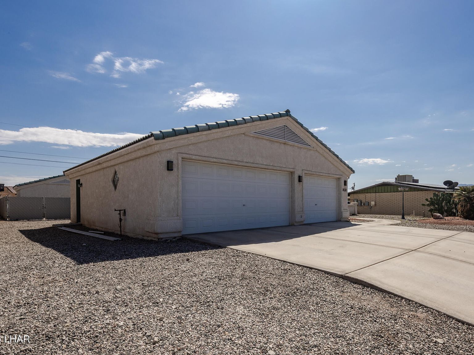 1630 Topaz Dr Lake Havasu City, AZ 86403 - Thumbnail 4