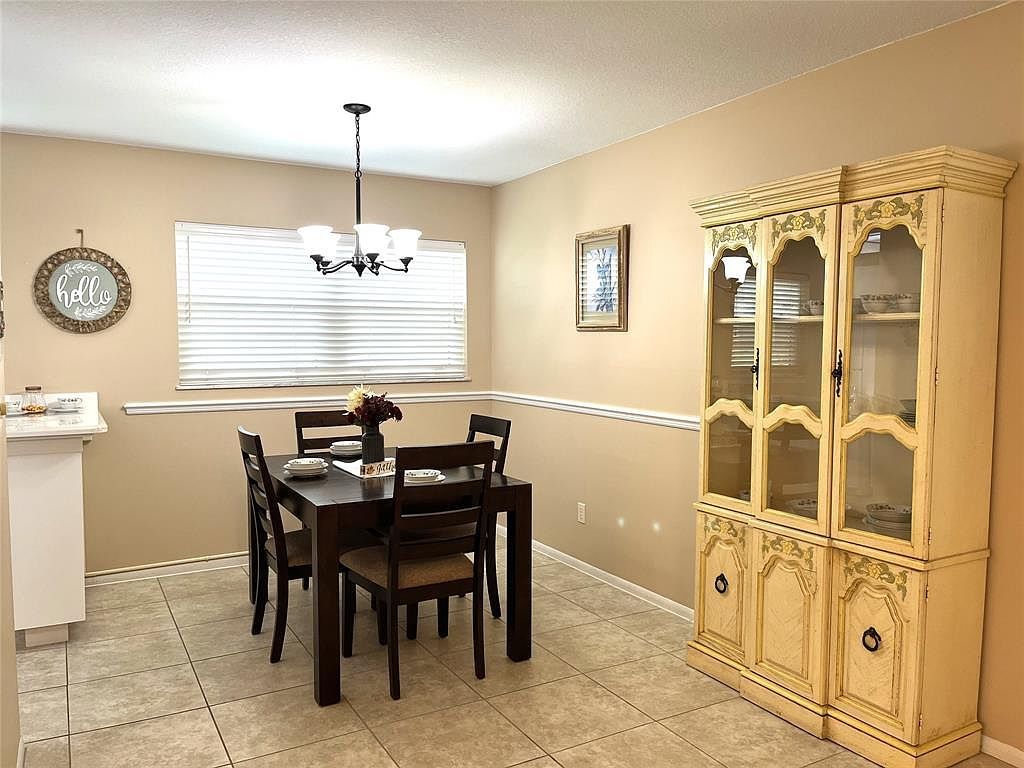 68 Royal Oak Ct APT 106 Vero Beach, FL 32962 - Thumbnail 4