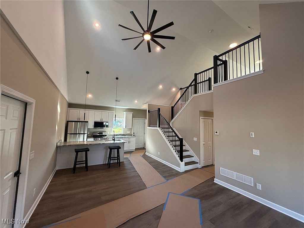 17761 Shurmer Rd Strongsville, OH 44136 - Thumbnail 4