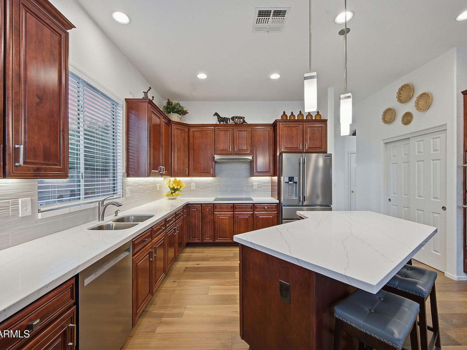 9747 E Greenway St Mesa, AZ 85207 - Thumbnail 4