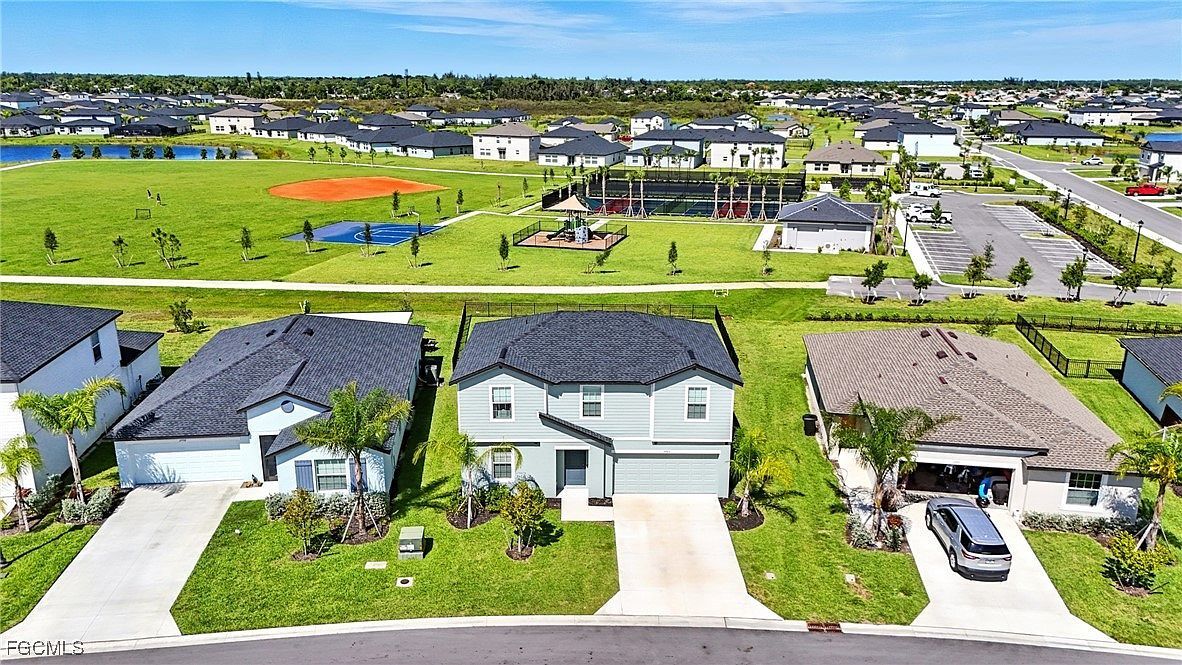 17765 Paradiso Way North Fort Myers, FL 33917 - Thumbnail 4