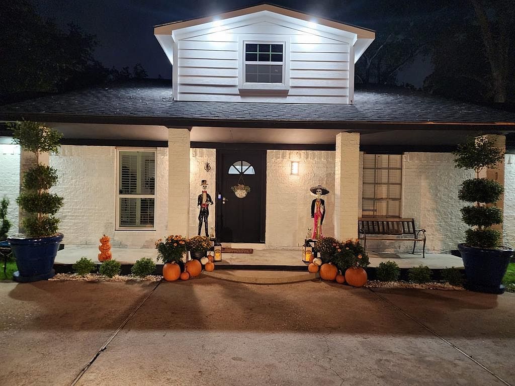 1441 Bingle Rd Houston, TX 77055 - Thumbnail 4