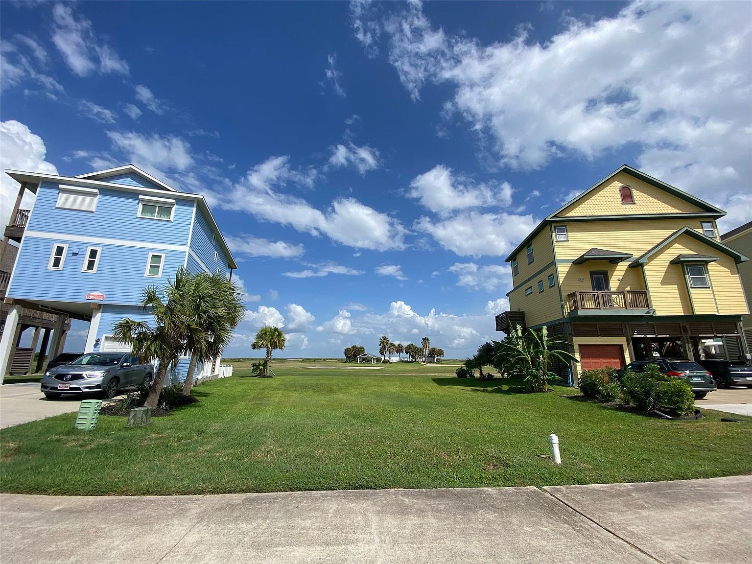 25214 Sausalito Dr Galveston, TX 77554 - Thumbnail 4