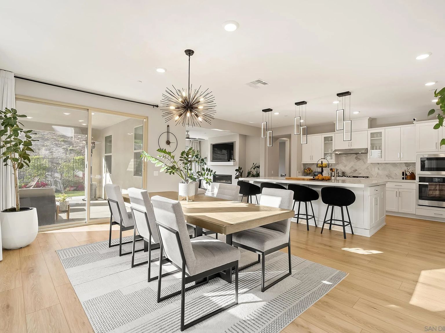 942 Lindbergh Dr San Marcos, CA 92069 - Thumbnail 4