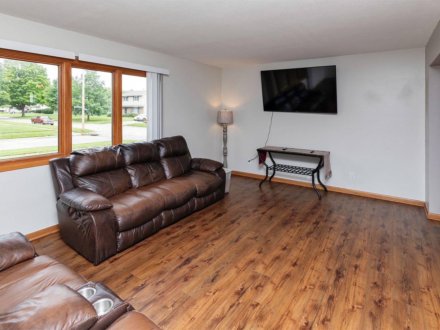 1101 SE Innsbruck Dr Ankeny, IA 50021 - Thumbnail 4