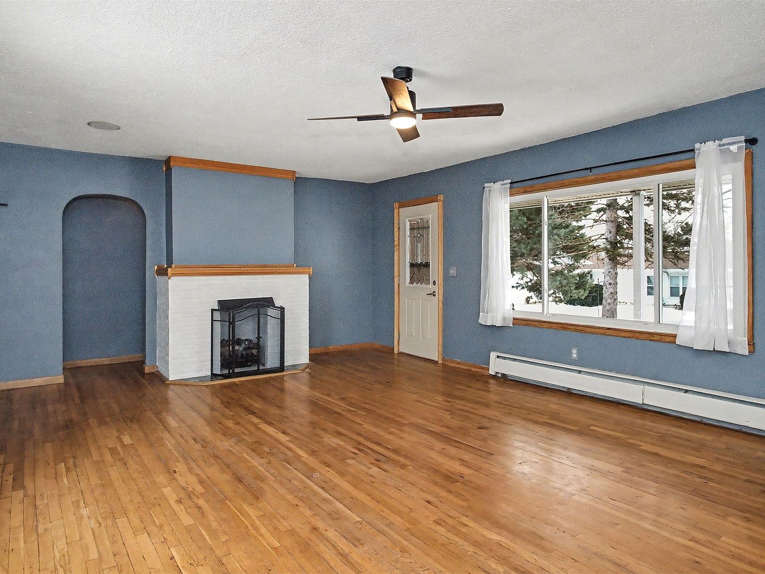 312 E 1st St Woodward, IA 50276 - Thumbnail 4