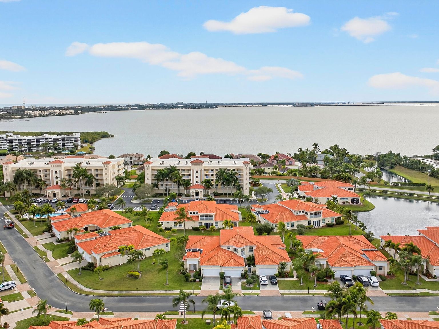 8652 Villanova Dr #1001 Cape Canaveral, FL 32920 - Thumbnail 4