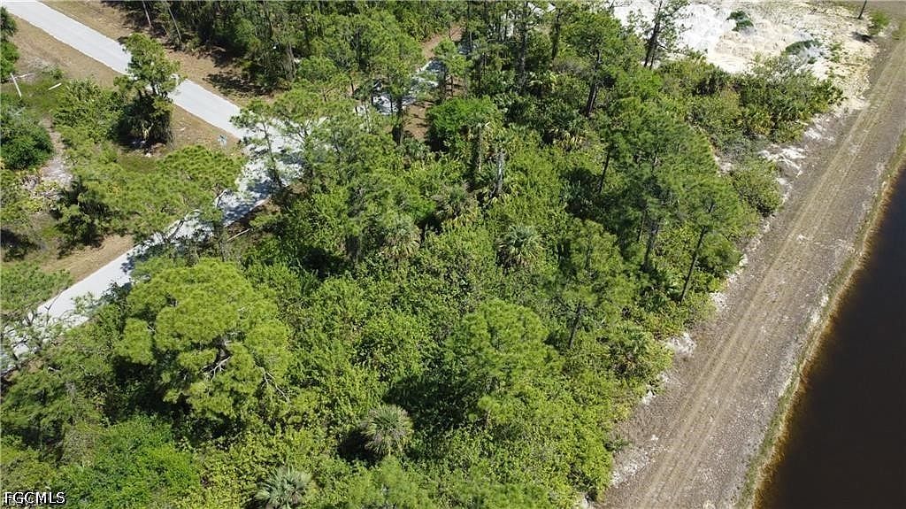 1146 Randolph St Lehigh Acres, FL 33974 - Thumbnail 4