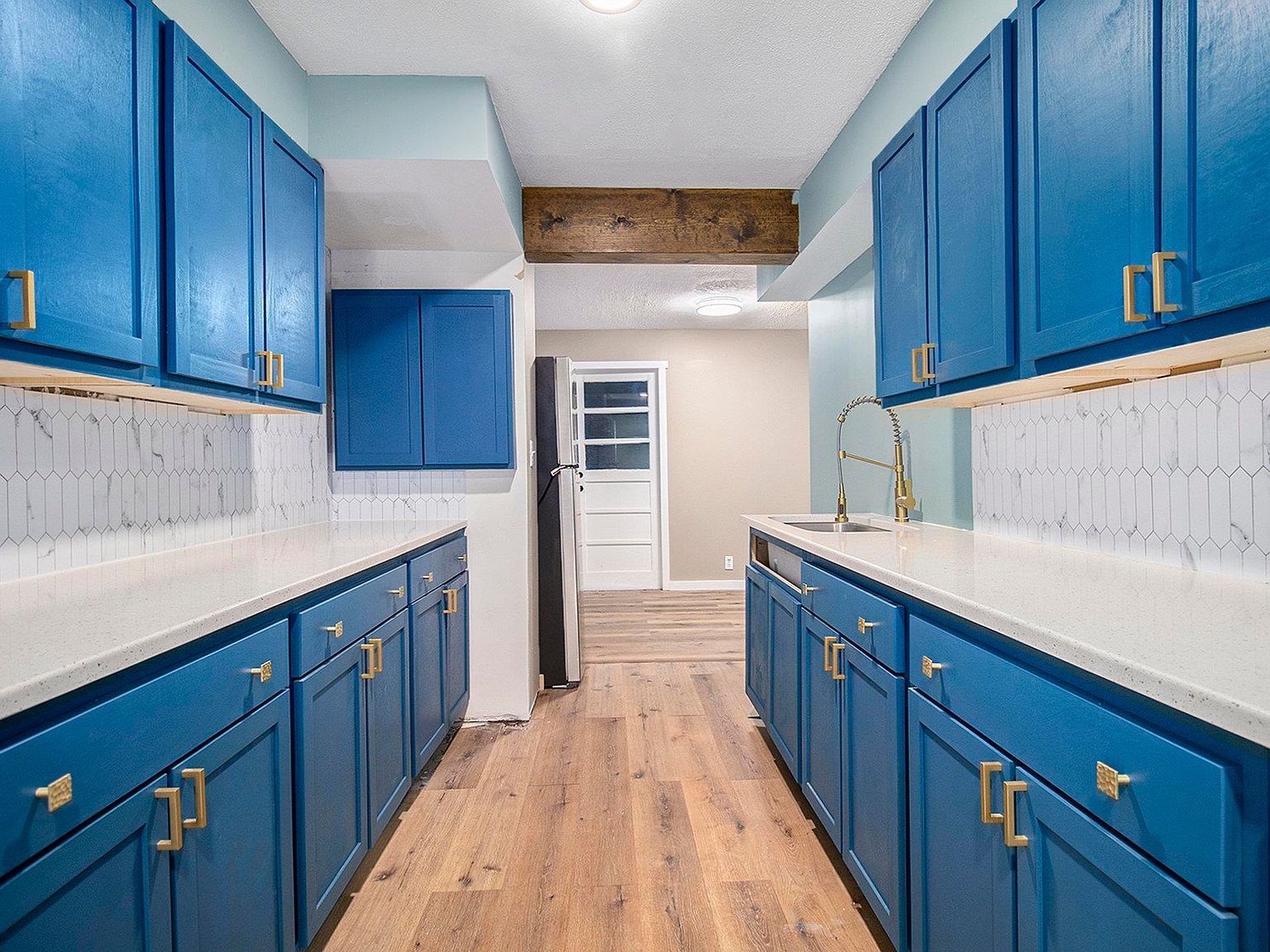 54290 Northwood Dr Elkhart, IN 46514 - Thumbnail 4