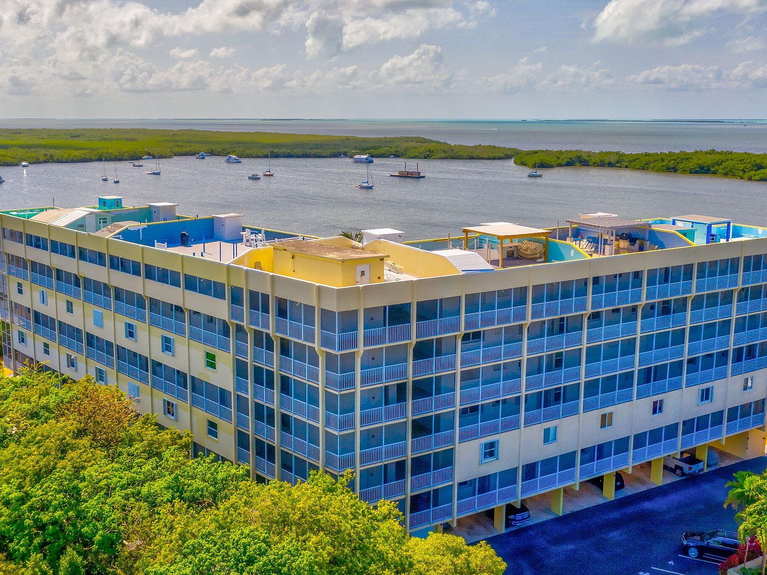 200 Harborview Dr APT 101 Tavernier, FL 33070 - Thumbnail 4