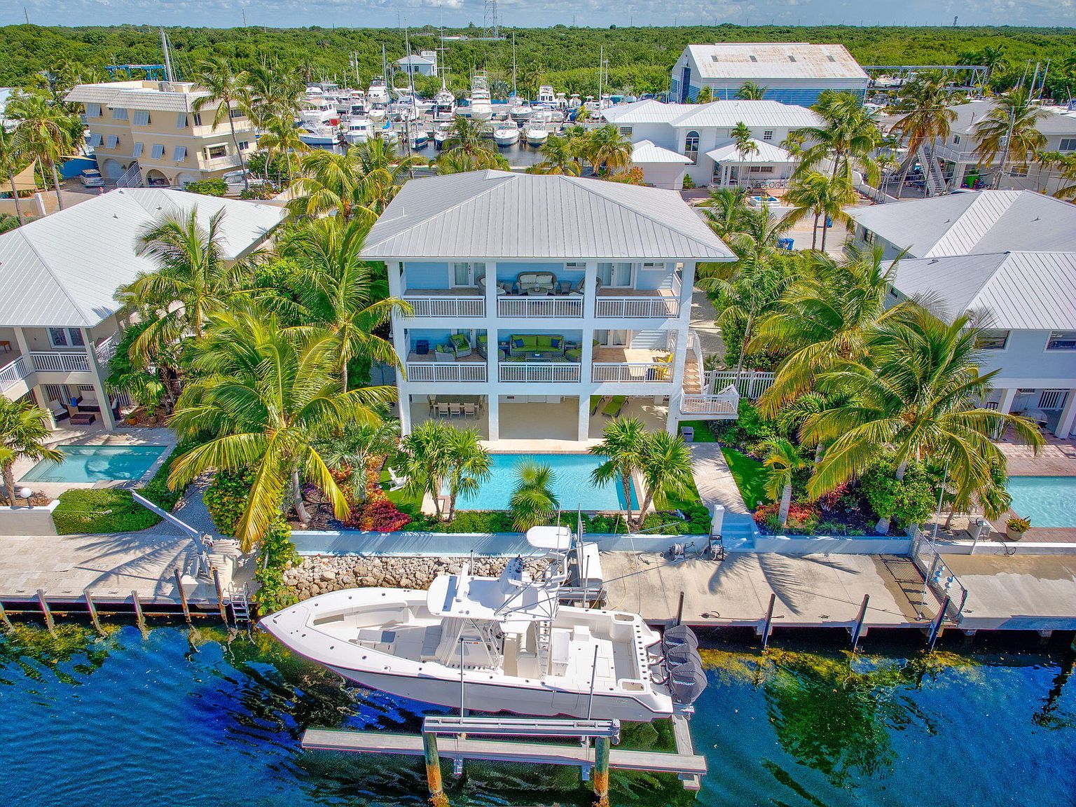 501 Caribbean Dr Key Largo, FL 33037 - Thumbnail 4