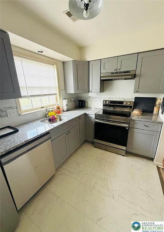 203 E Emmaus Ave Allentown, PA 18103 - Thumbnail 4