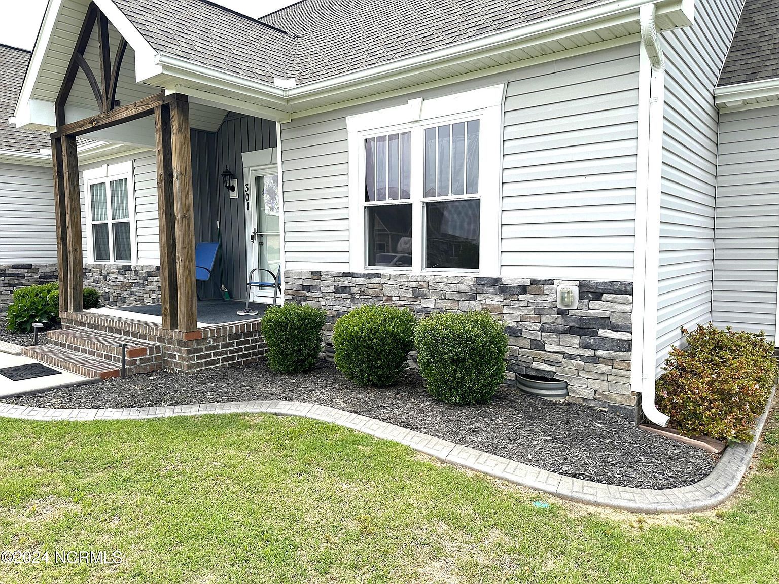 301 Willowbrook Dr Pikeville, NC 27863 - Thumbnail 4