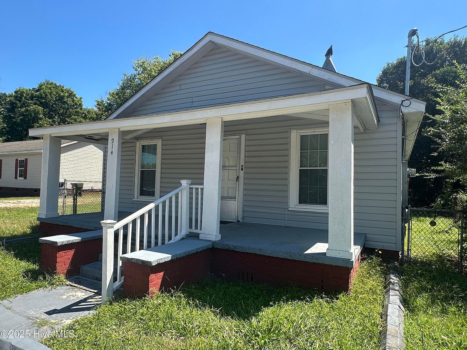 914 Seaboard St Goldsboro, NC 27530 - Thumbnail 4