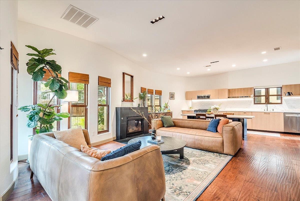 3012 S 4th St #B Austin, TX 78704 - Thumbnail 4