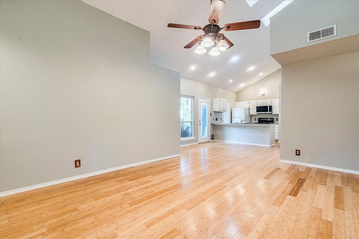 3809 Spicewood Springs Rd APT 127 Austin, TX 78759 - Thumbnail 4