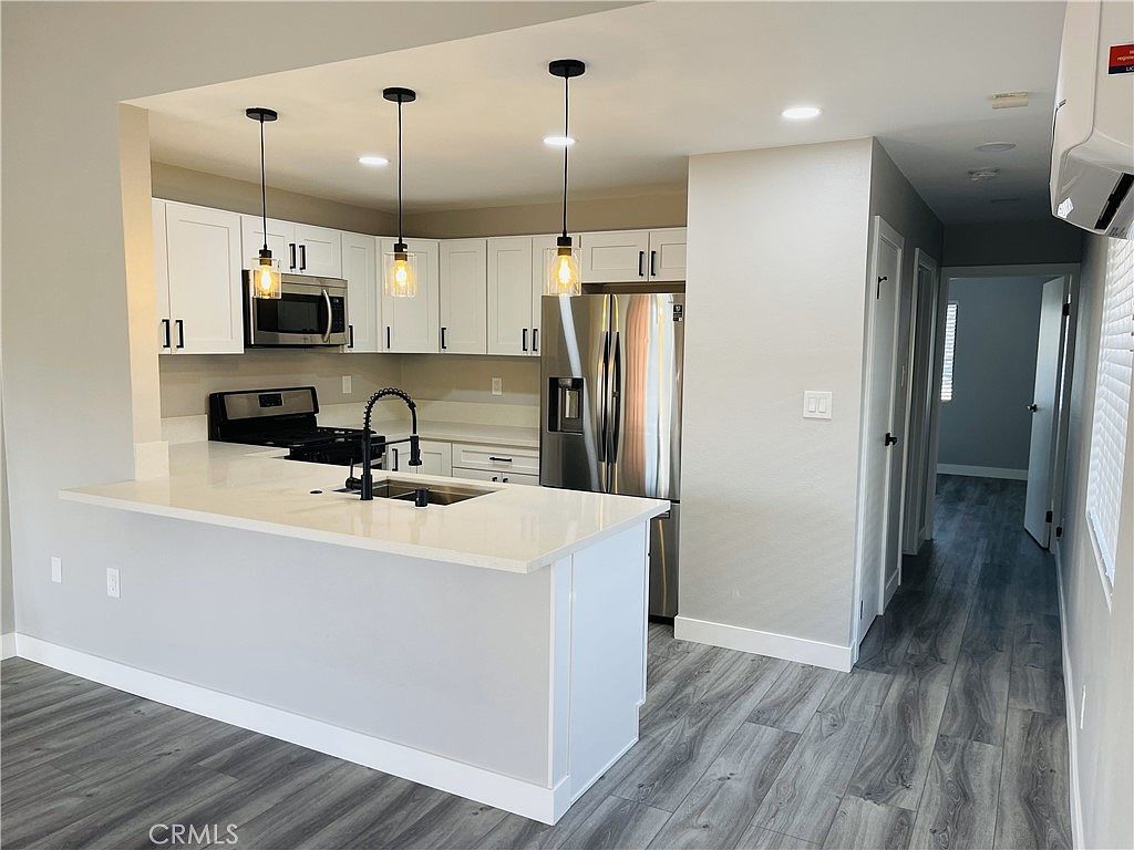 1054 W 23rd St San Pedro, CA 90731 - Thumbnail 4