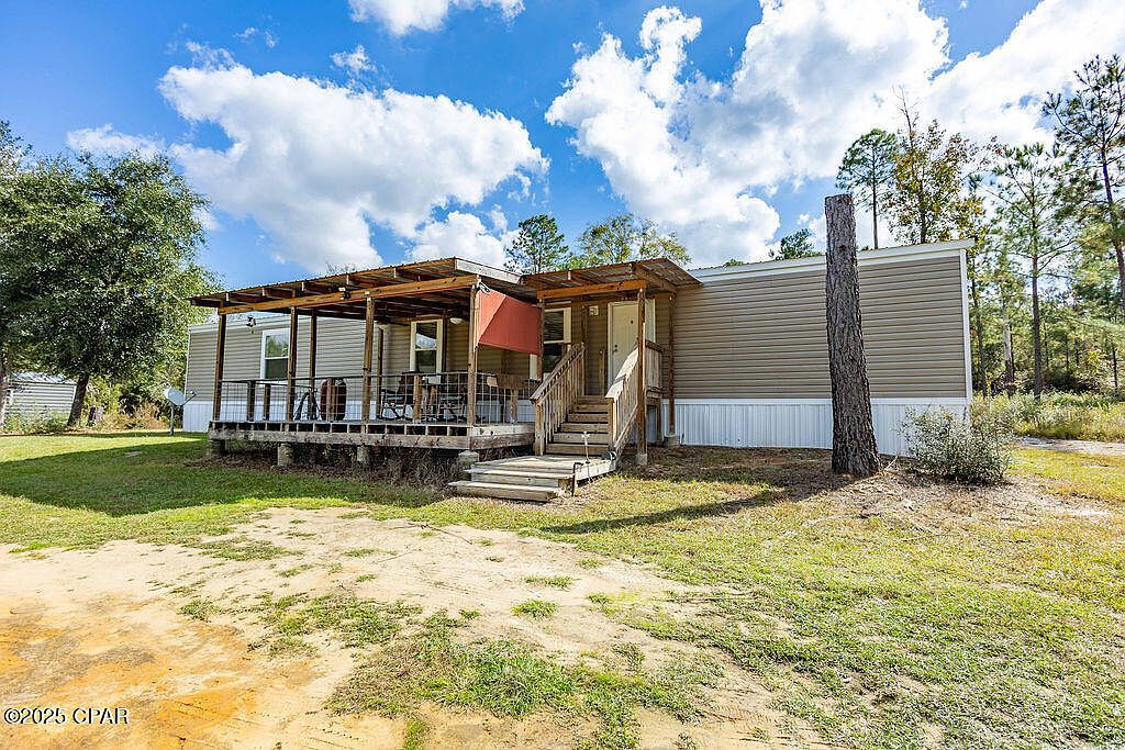 2437 Gilberts Mill Rd Chipley, FL 32428 - Thumbnail 4